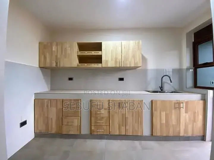 2bdrm House in Kisaasi, Central Division for rent in Central Division