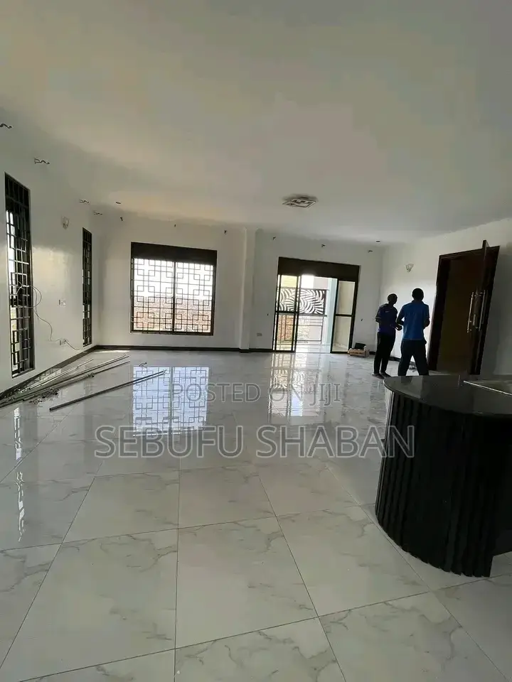 2bdrm House in Kisaasi Bukoto, Central Division for rent in Central Division