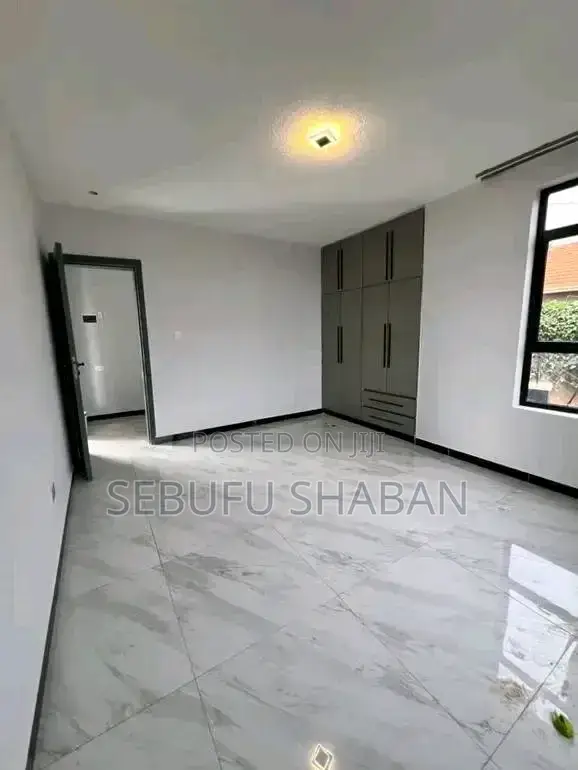 1bdrm House in Kisaasi, Central Division for rent in Central Division