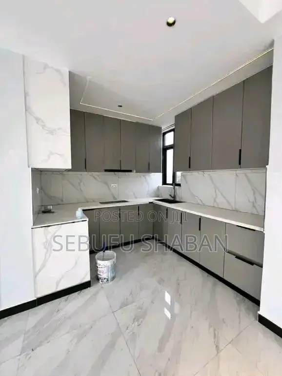 1bdrm House in Kisaasi, Central Division for rent in Central Division