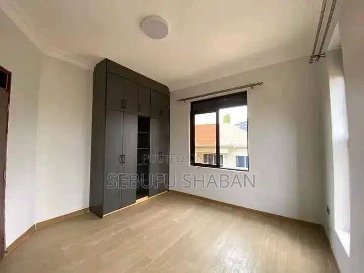 1bdrm House in Kisaasi, Central Division for rent in Central Division