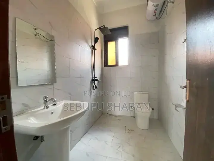 1bdrm House in Kisaasi, Central Division for rent in Central Division