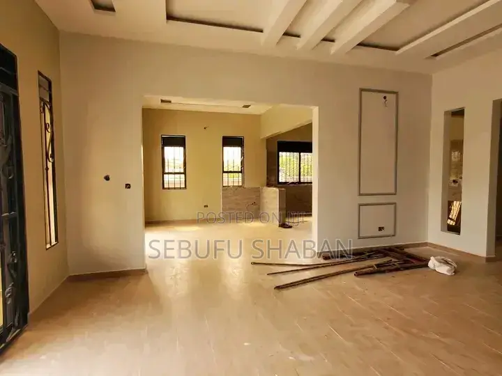 3bdrm House in Kisaasi, Central Division for rent in Central Division