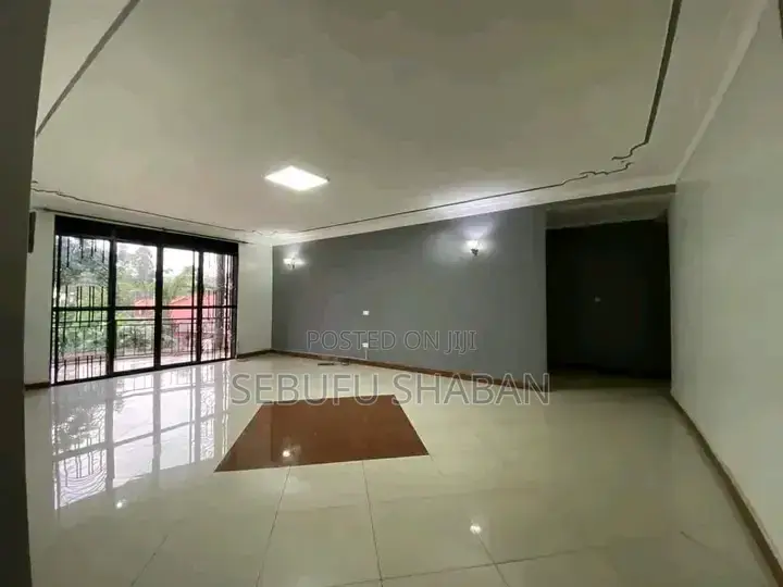 2bdrm House in Kisaasi, Central Division for rent in Central Division