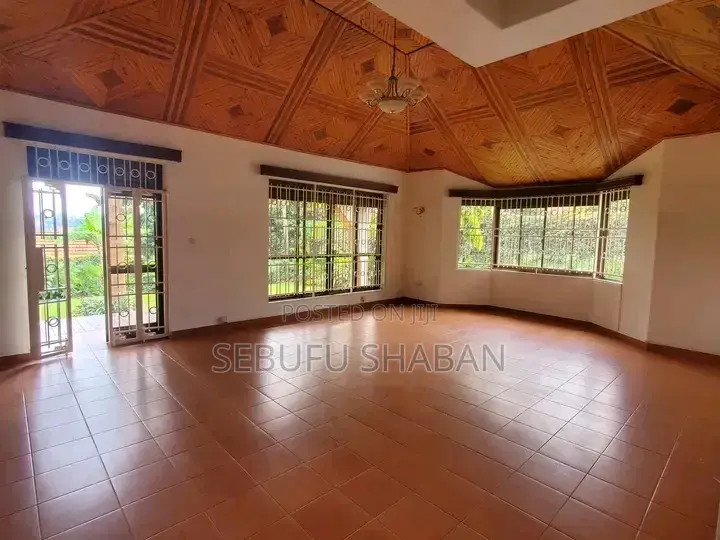 3bdrm House in Standalone Kisaasi, Central Division for rent in Central Division