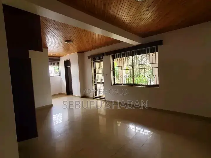 3bdrm House in Standalone Kisaasi, Central Division for rent in Central Division