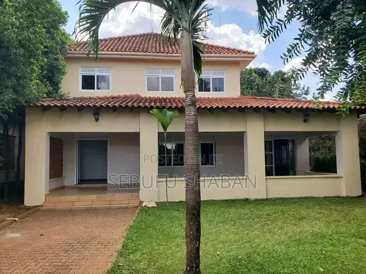 3bdrm House in Standalone Kisaasi, Central Division for rent in Central Division