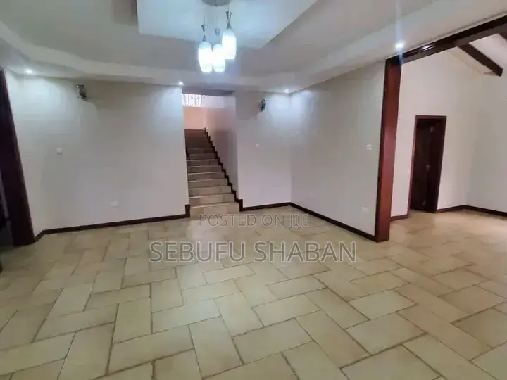 3bdrm House in Standalone Kisaasi, Central Division for rent in Central Division