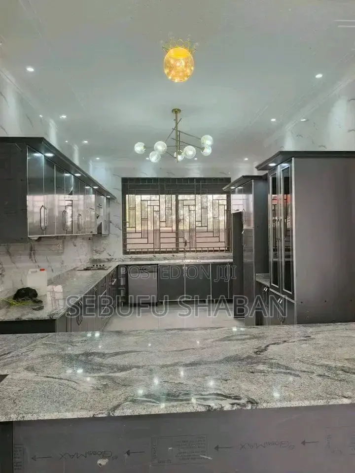 5bdrm House in Standalone Ntinda, Central Division for rent in Central Division