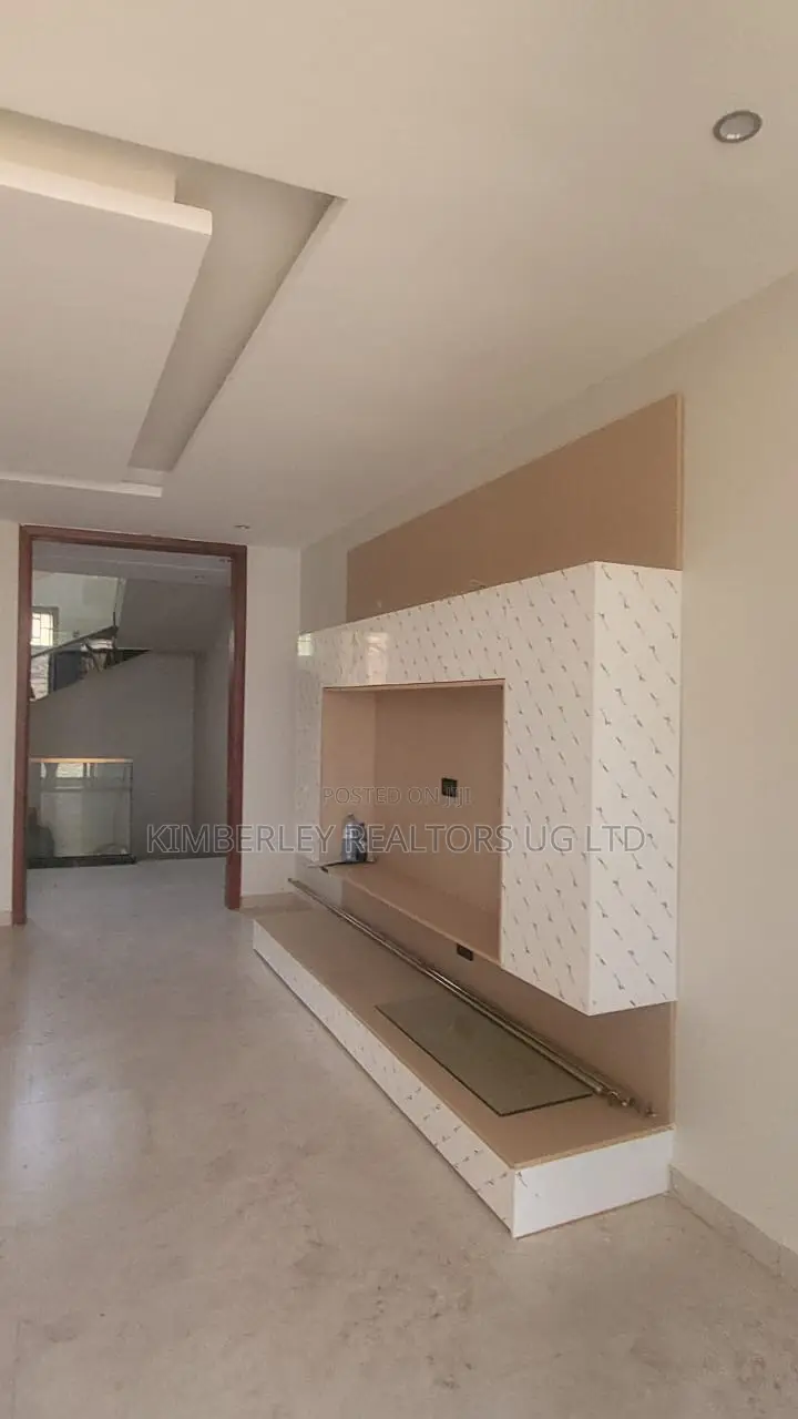6bdrm House in Division A for sale in Division A