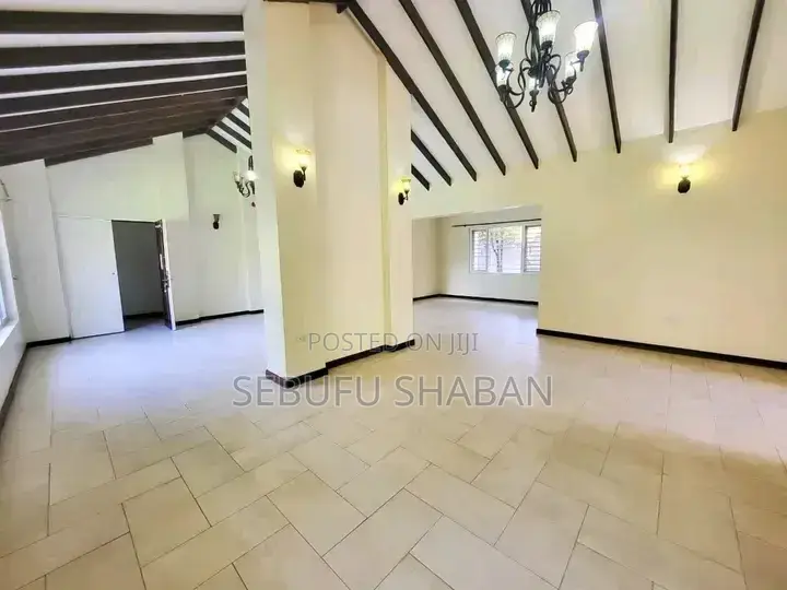 3bdrm House in Standalone Kisaasi, Central Division for rent in Central Division