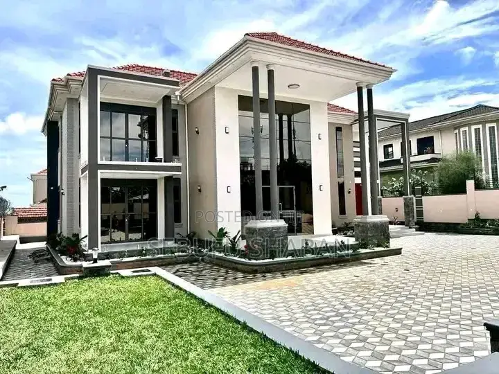 4bdrm House in Standalone Ntinda, Central Division for rent in Central Division