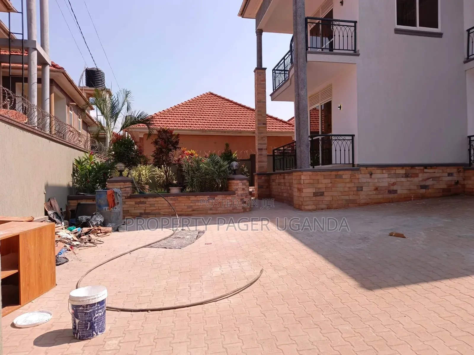 5bdrm Mansion in Kira for rent in Kira