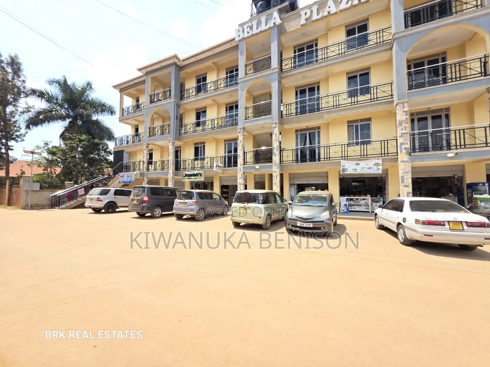Commerncial Property for Sale in Central Division