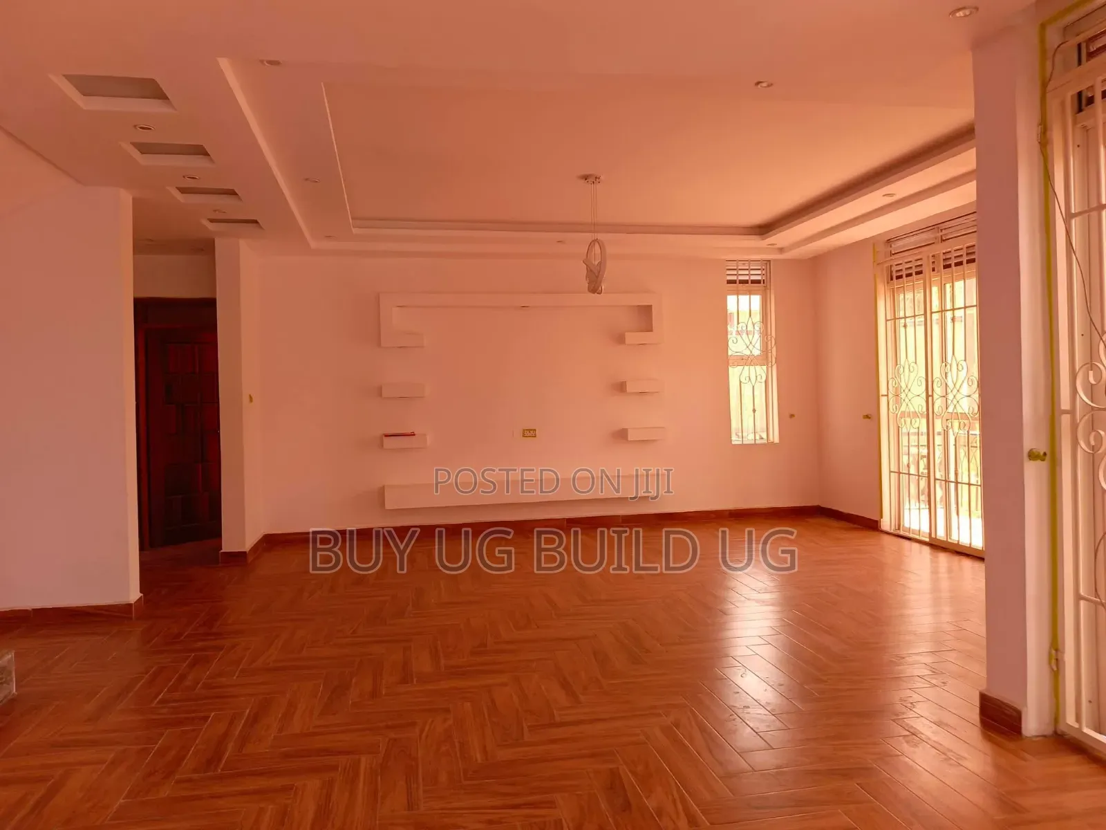 6bdrm Maisonette in Kira-Town, Central Division for rent in Central Division