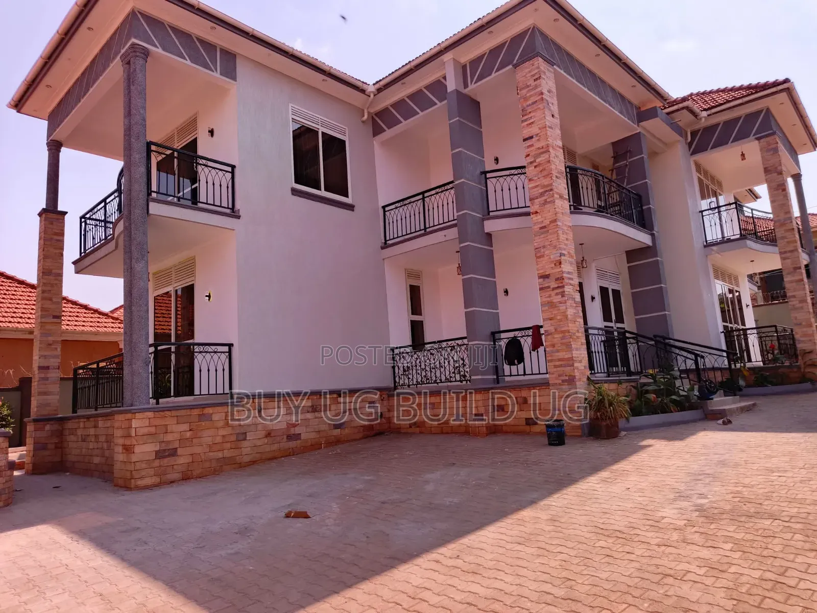 6bdrm Maisonette in Kira-Town, Central Division for rent in Central Division