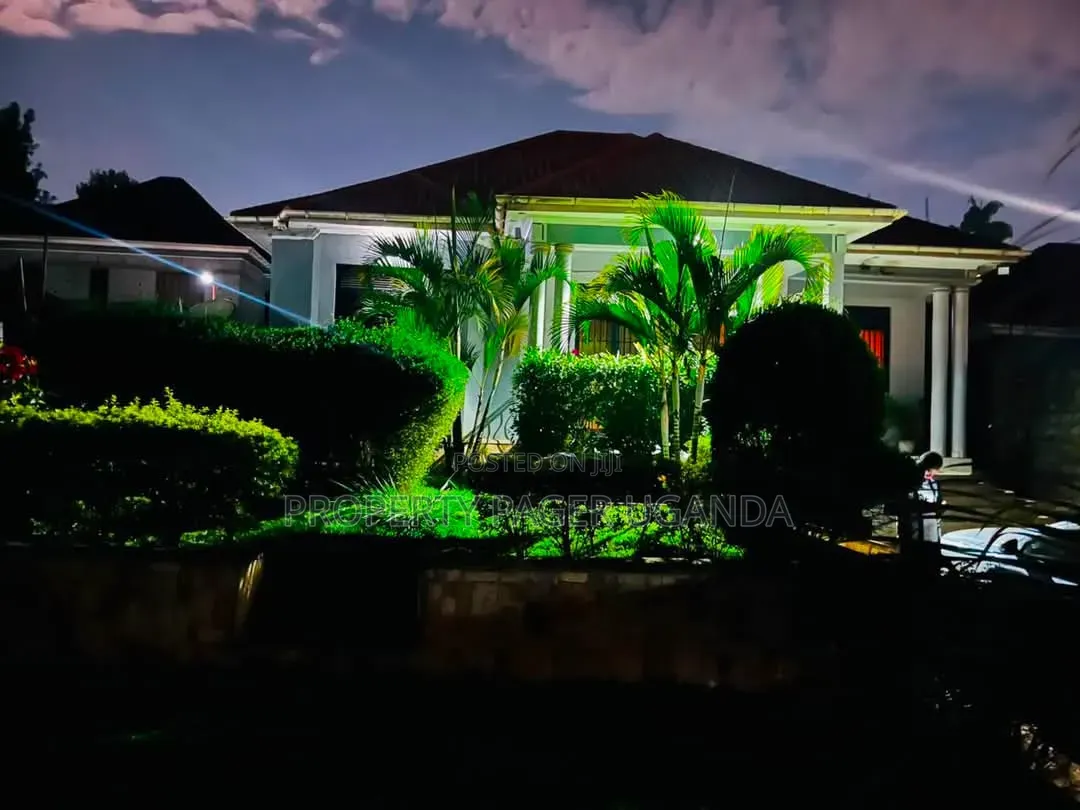 4bdrm Bungalow in Kira-Nsasa for sale in Kira