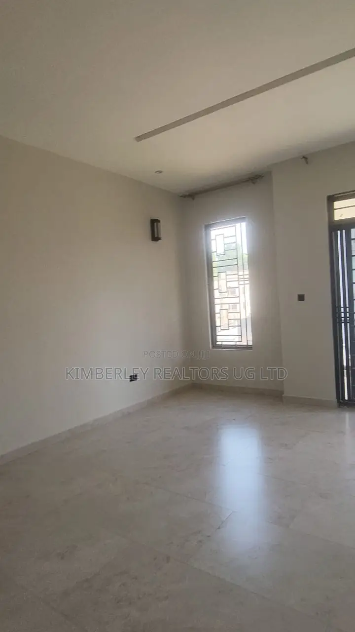 3bdrm Bungalow in Kira for sale in Kira