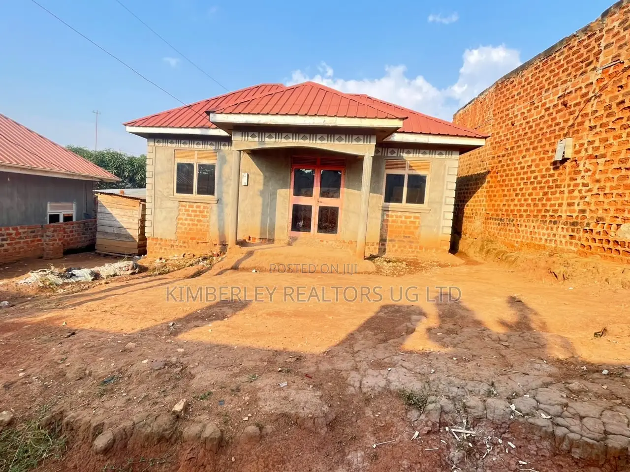 House for Sale – Kawanda, Bombo Road in Division A