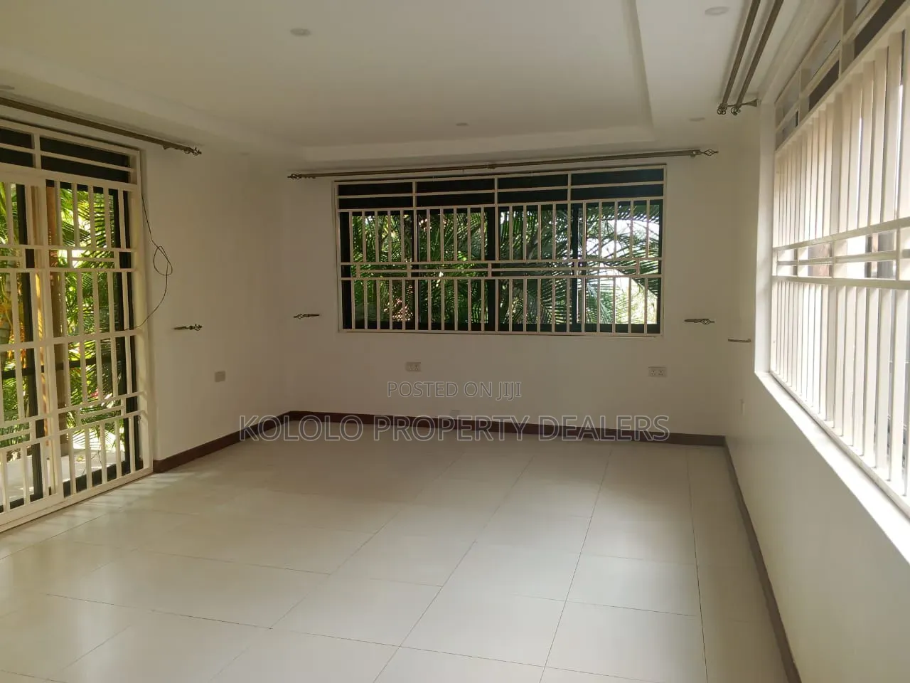 5bdrm House in Munyonyo, Central Division for sale in Central Division