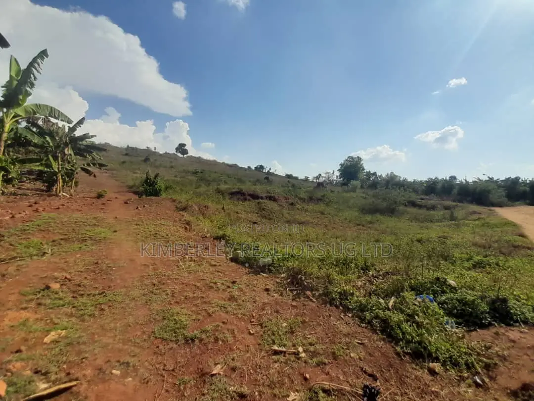 Land for Sale – Gayaza Kiwenda in Division A