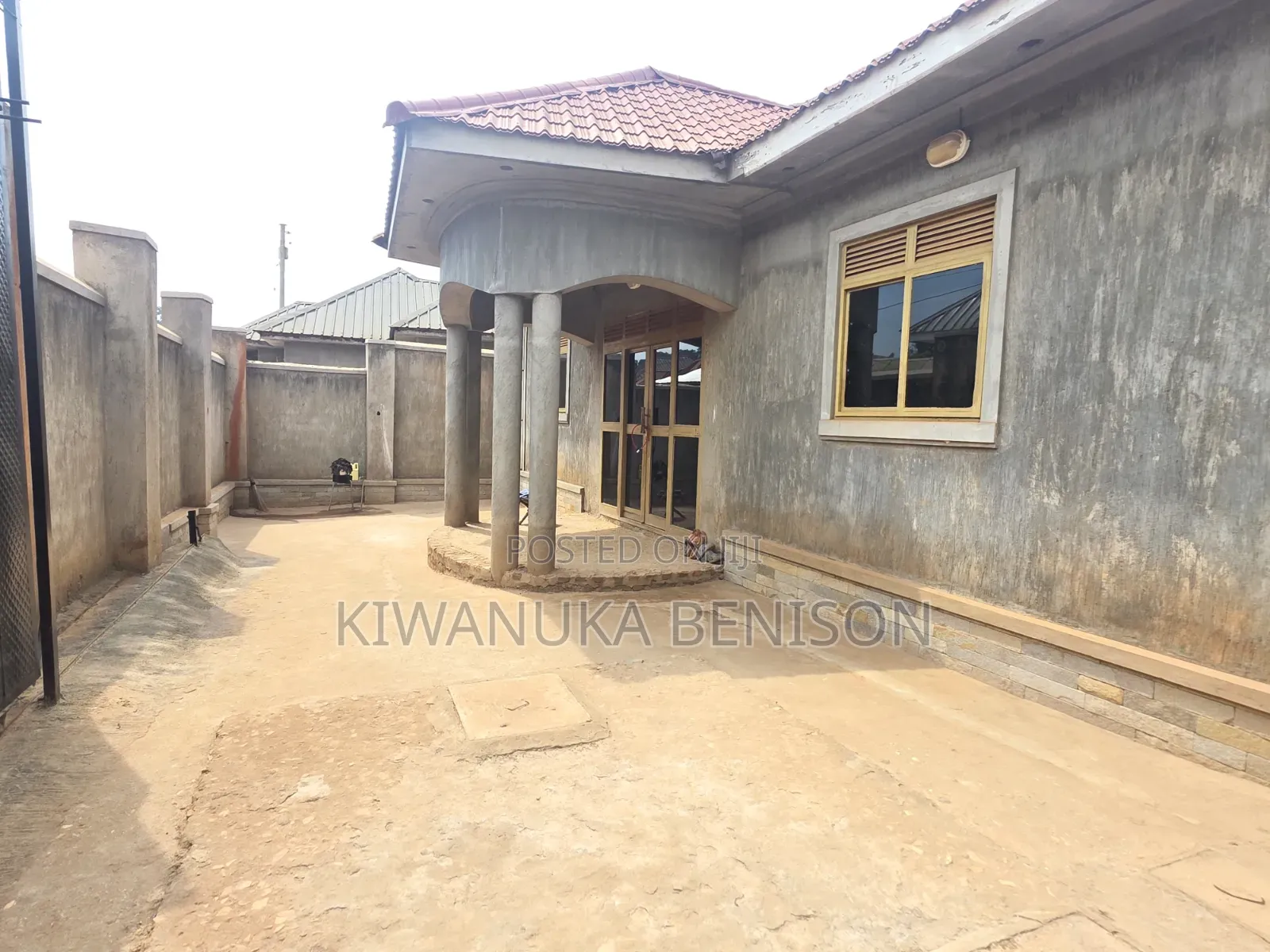 3bdrm House in Bulenga, Central Division for sale in Central Division