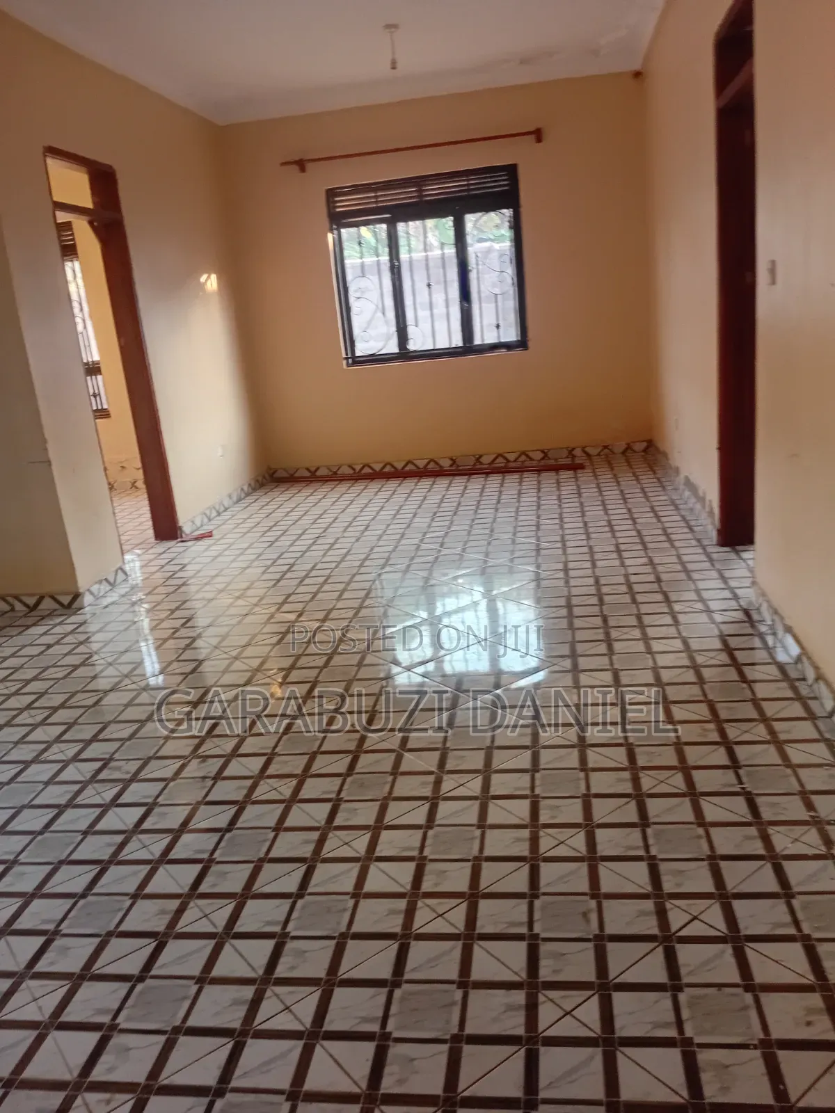 3bdrm House in Ssisa for sale in Ssisa