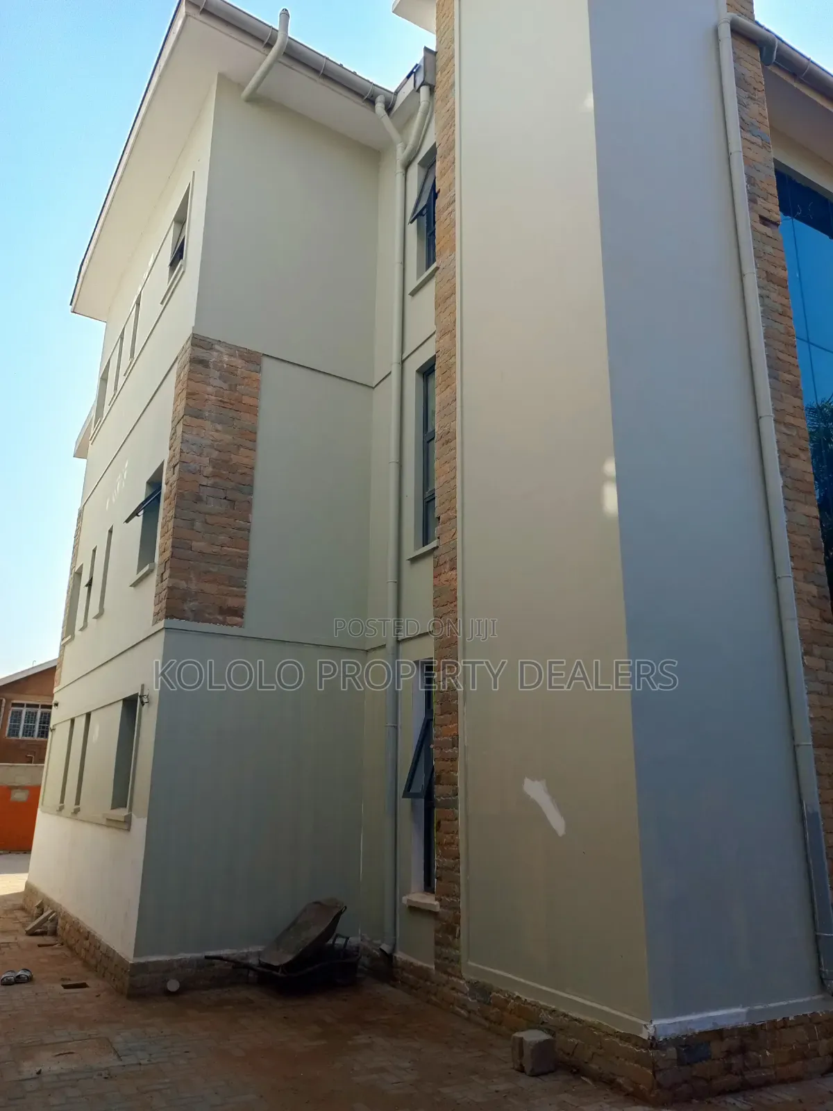 Office Space for Near Acacia Mall in Central Division