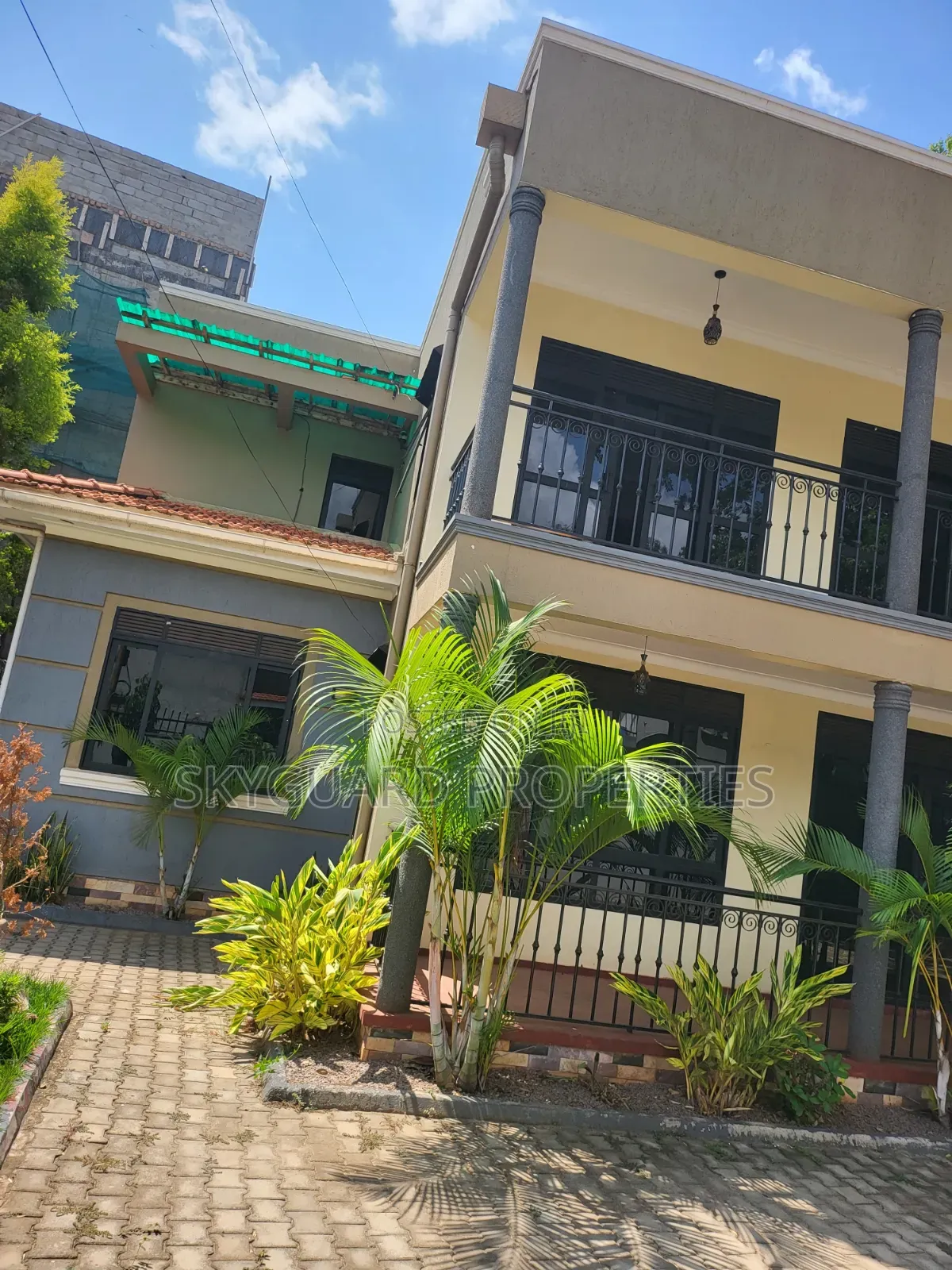 5bdrm House in Muyenga Bukasa Road, Central Division for rent in Central Division