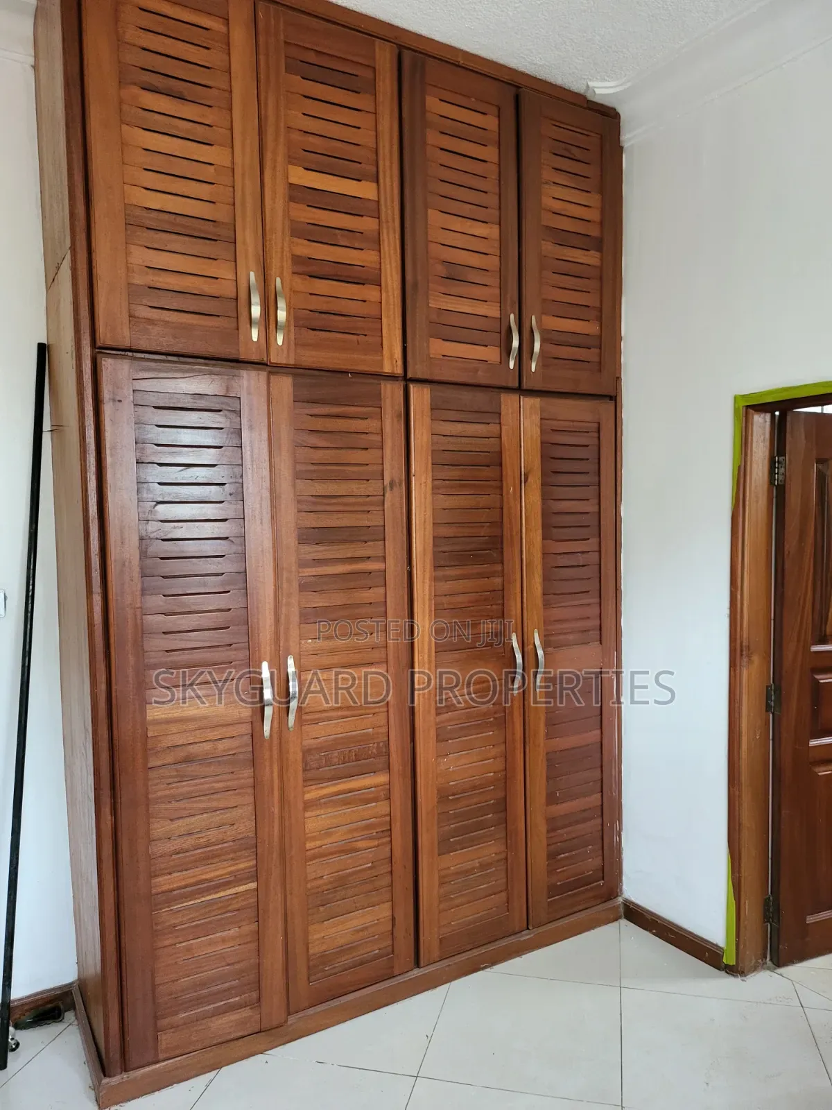 5bdrm Mansion in Makindye Kizungu, Central Division for rent in Central Division