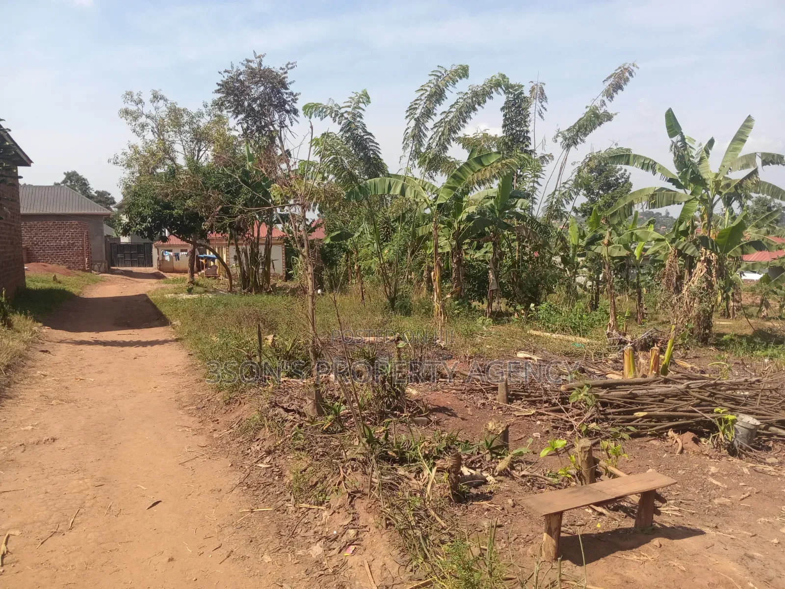 House on Sale in Wakiso / Wakiso