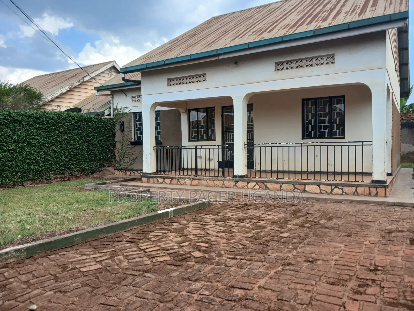 2bdrm House in Kireka, Kira for rent in Kira