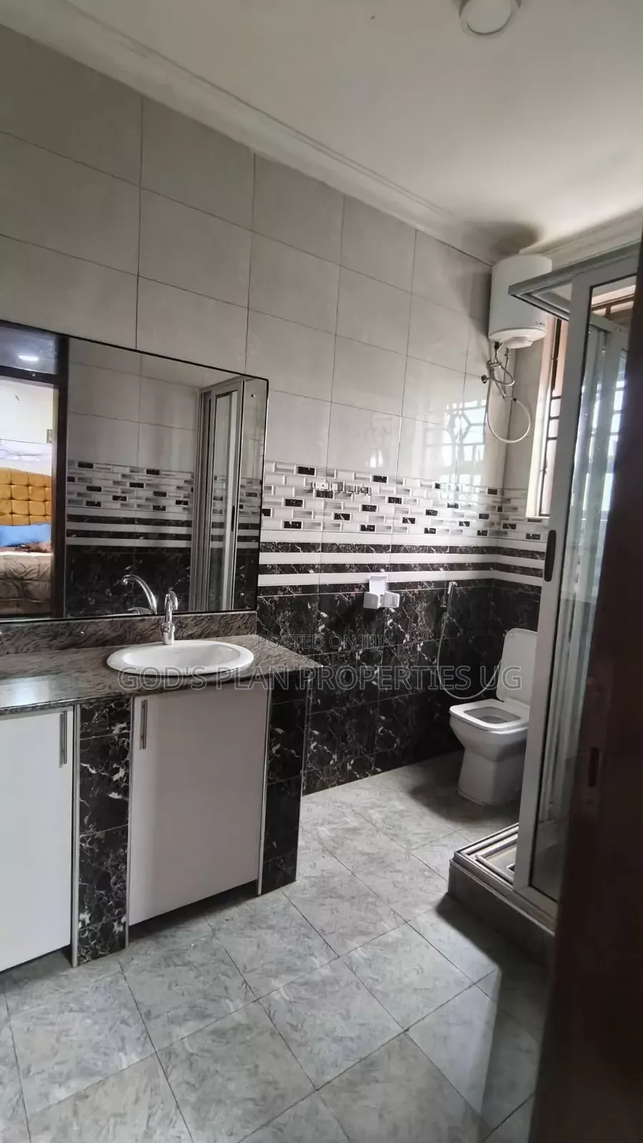 2bdrm Apartment in Kololo Estate, Central Division for rent in Central Division