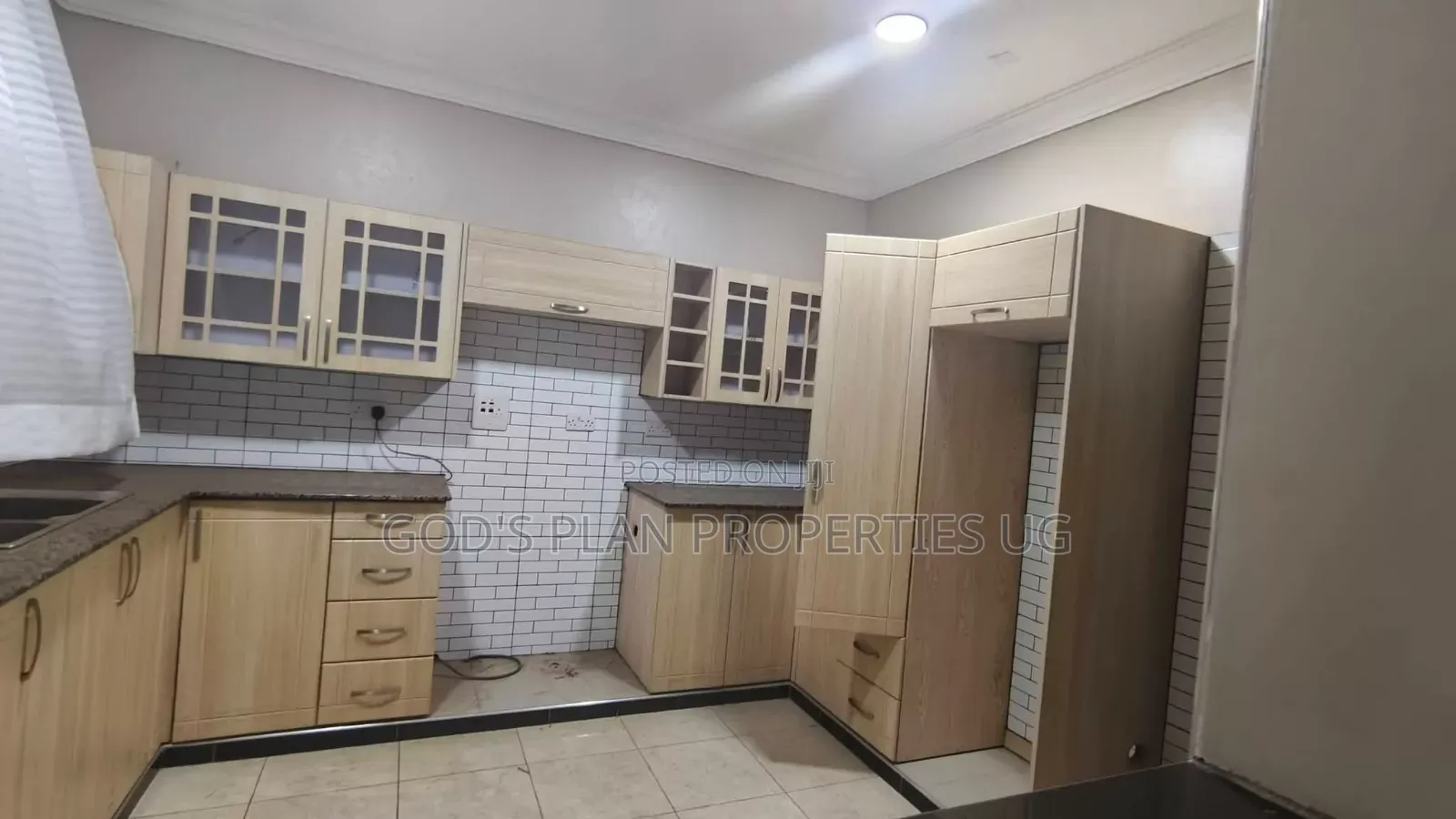 2bdrm Apartment in Kololo Estate, Central Division for rent in Central Division
