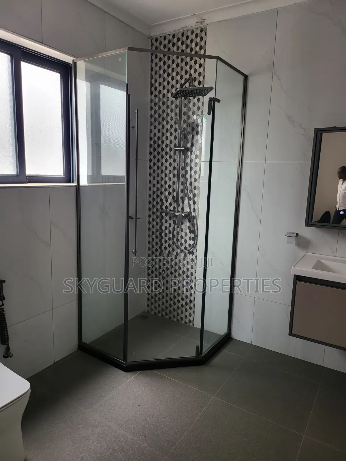 6bdrm Villa in Munyonyo, Central Division for rent in Central Division