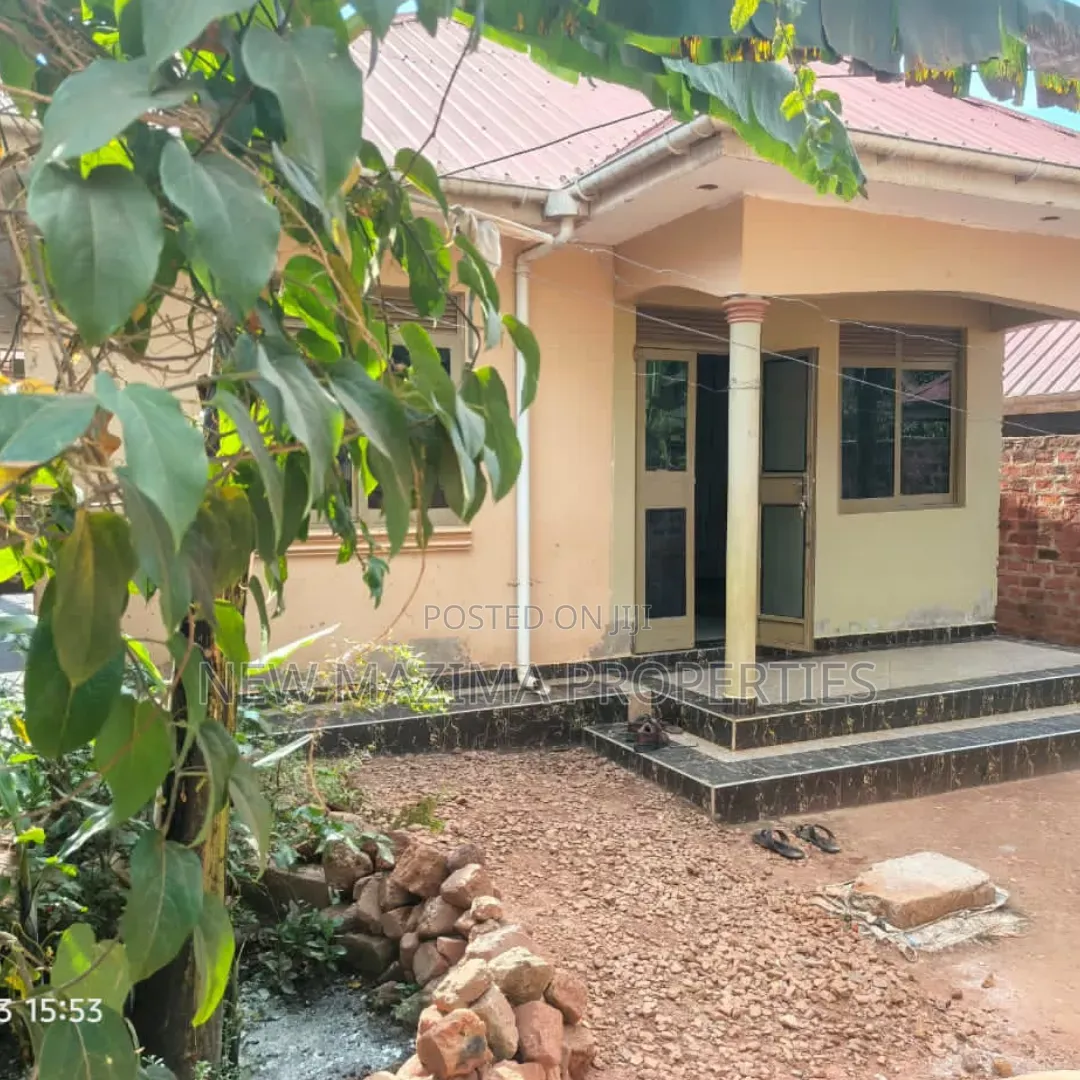 2bdrm House in Bulenga Town, Central Division for sale in Central Division