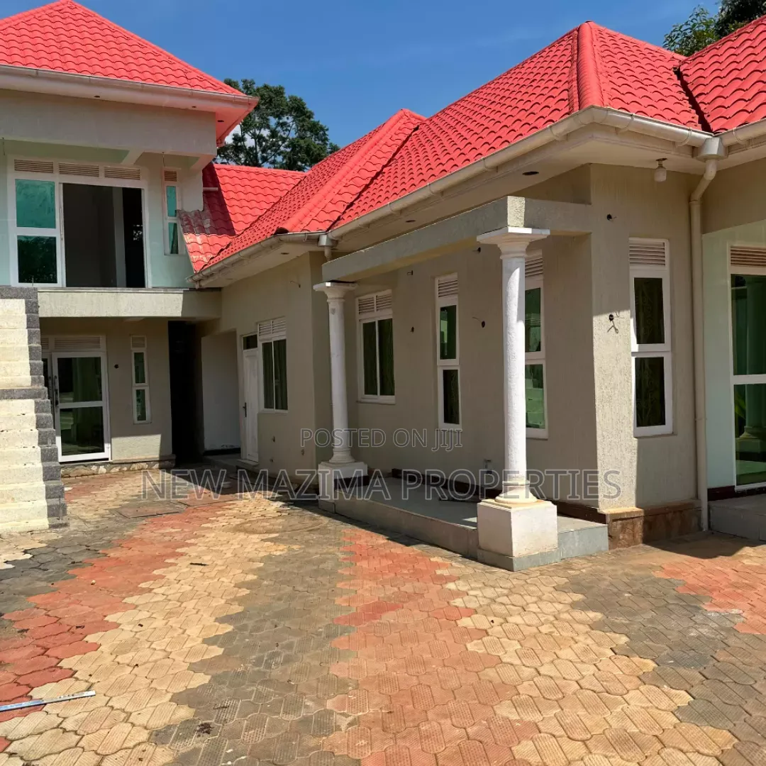 4bdrm House in Kawempe Kawanda, Central Division for sale in Central Division