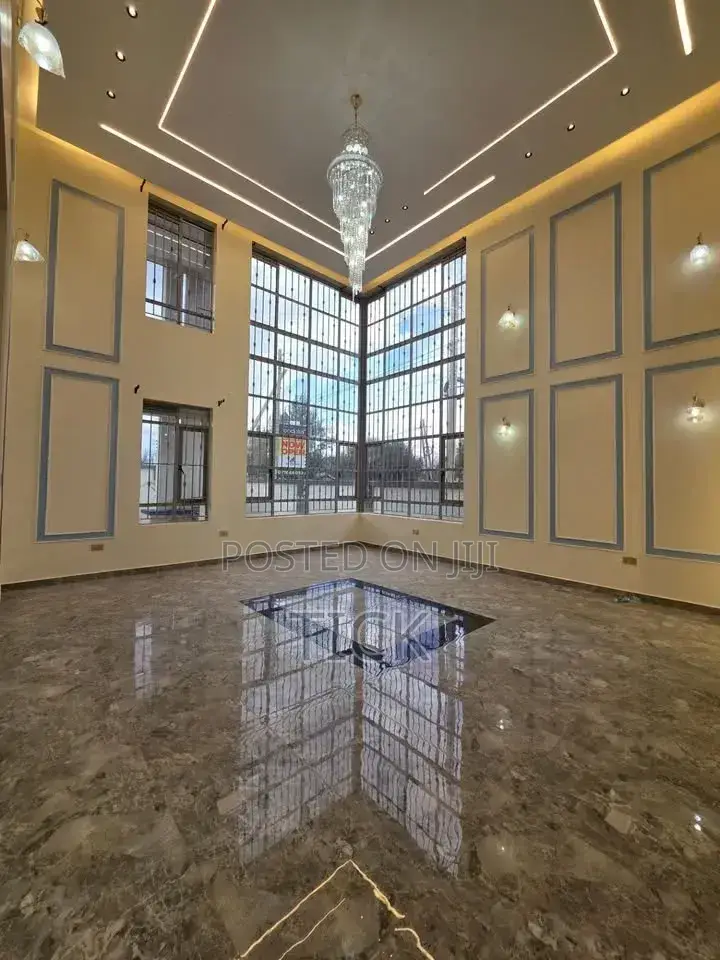 6bdrm Duplex in Kira, Central Division for sale in Central Division