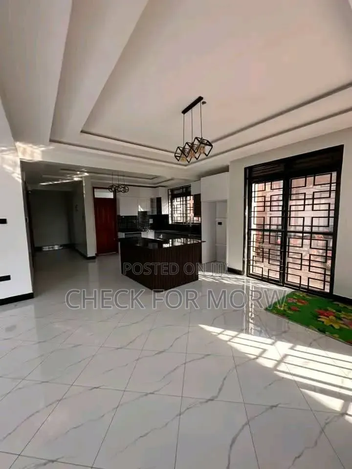 5bdrm Duplex in Bugolobi, Central Division for rent in Central Division