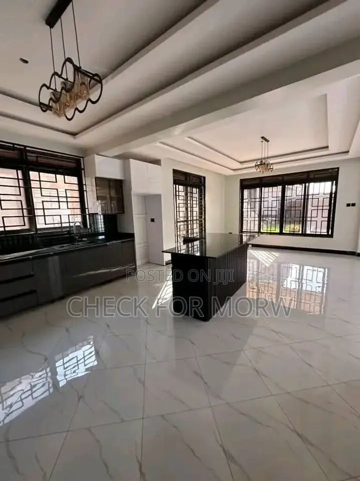 5bdrm Duplex in Bugolobi, Central Division for rent in Central Division