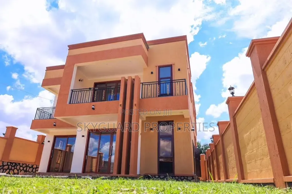 6bdrm Mansion in Bunga, Central Division for rent in Central Division