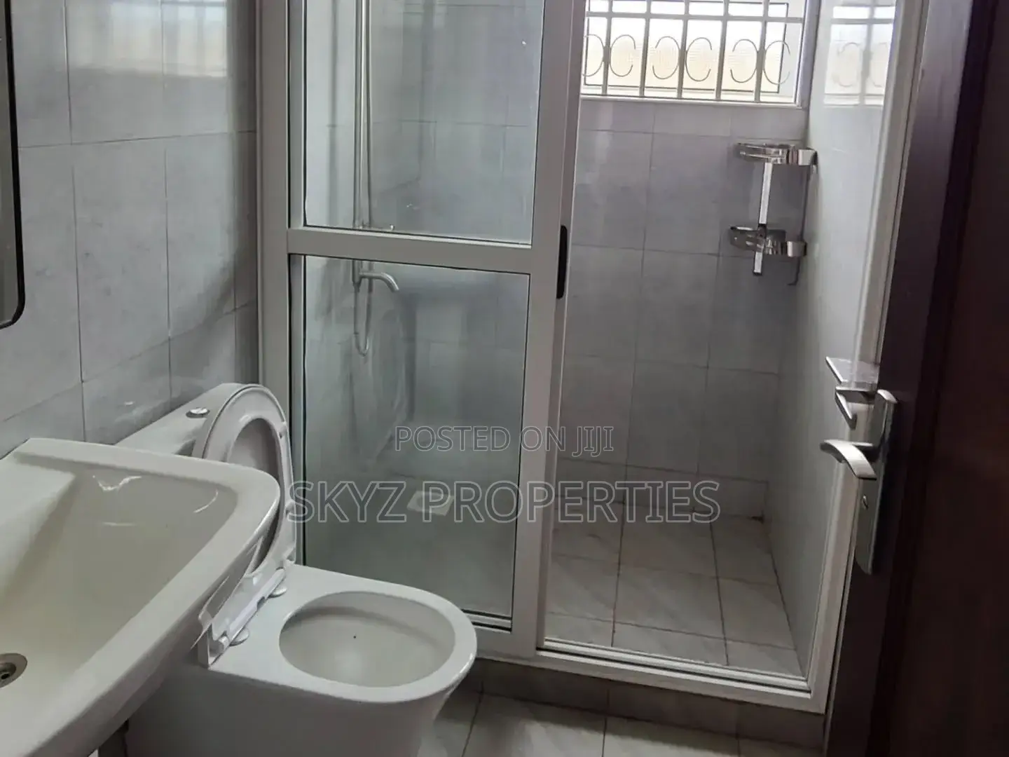 2bdrm Apartment in Konge Lukuli, Central Division for rent in Central Division
