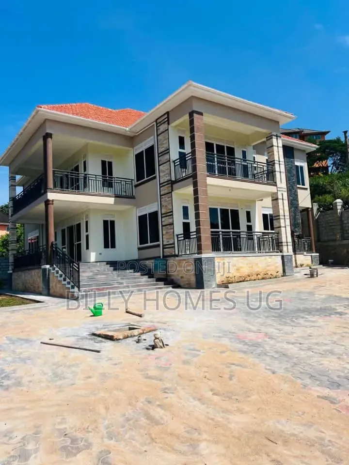 6bdrm Mansion in Ssisa for sale in Ssisa