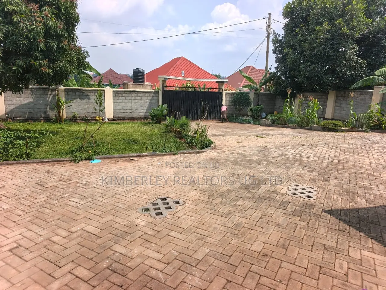 3bdrm House in Mukono TC for sale in Mukono TC