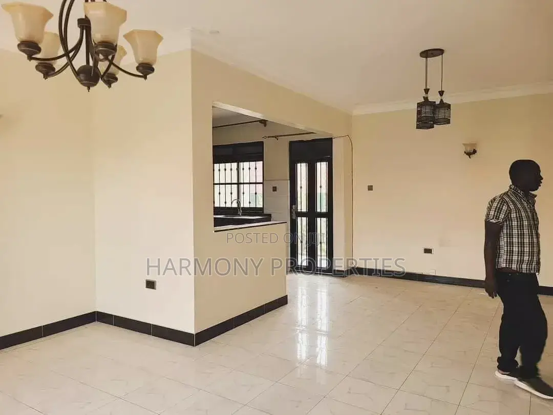 2bdrm Apartment in Muyenga Bukasa, Central Division for rent in Central Division