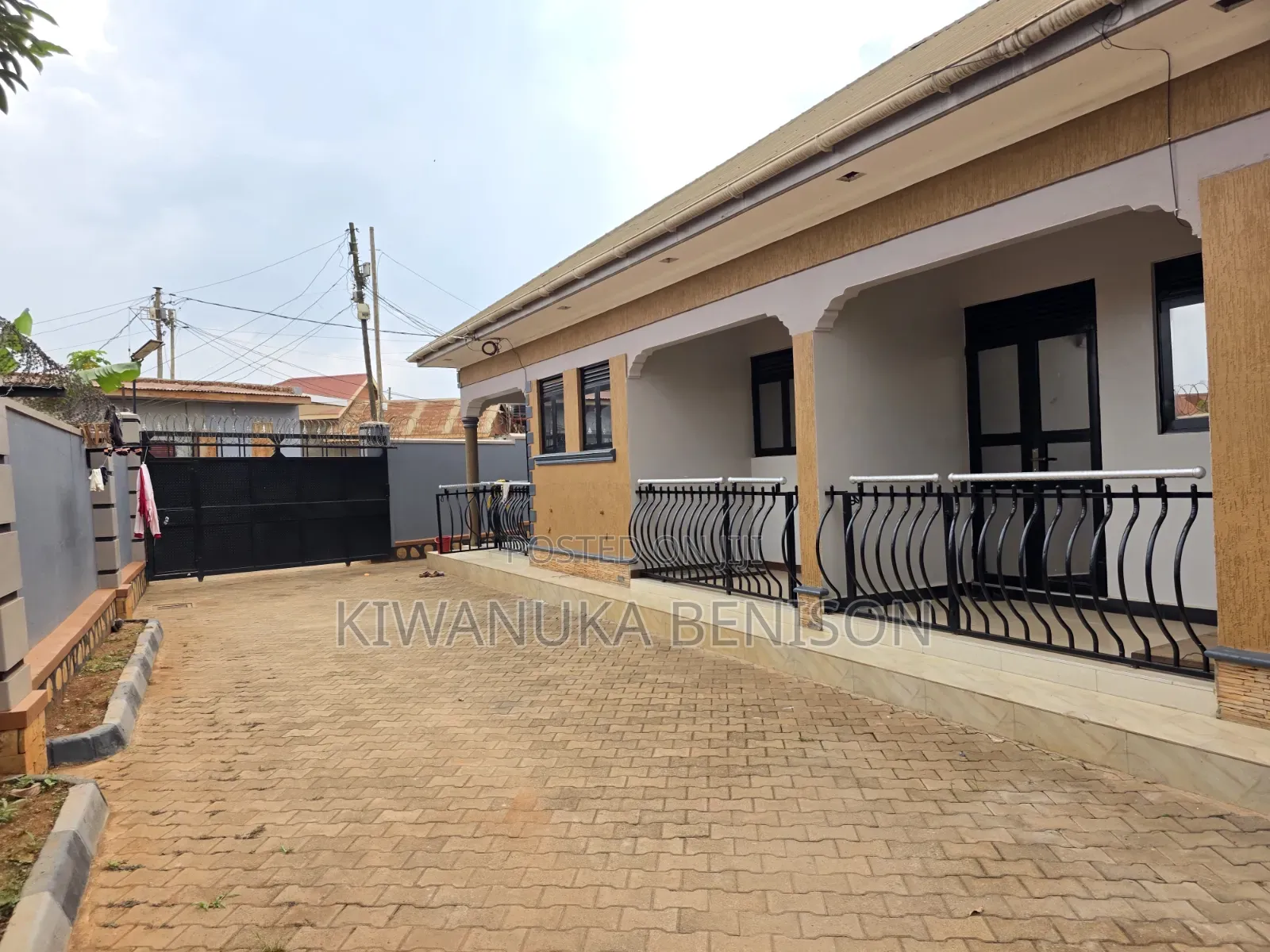 1bdrm Apartment in Lungujja, Central Division for sale in Central Division