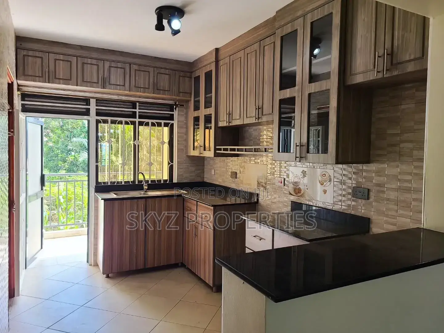 3bdrm Apartment in Lubowa, Central Division for rent in Central Division