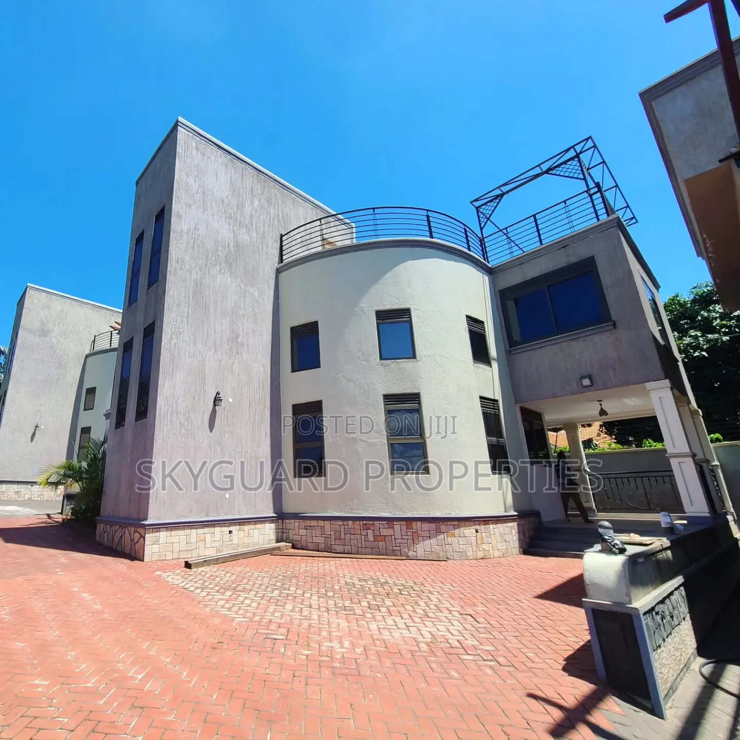 4bdrm Villa in Buziga, Central Division for rent in Central Division