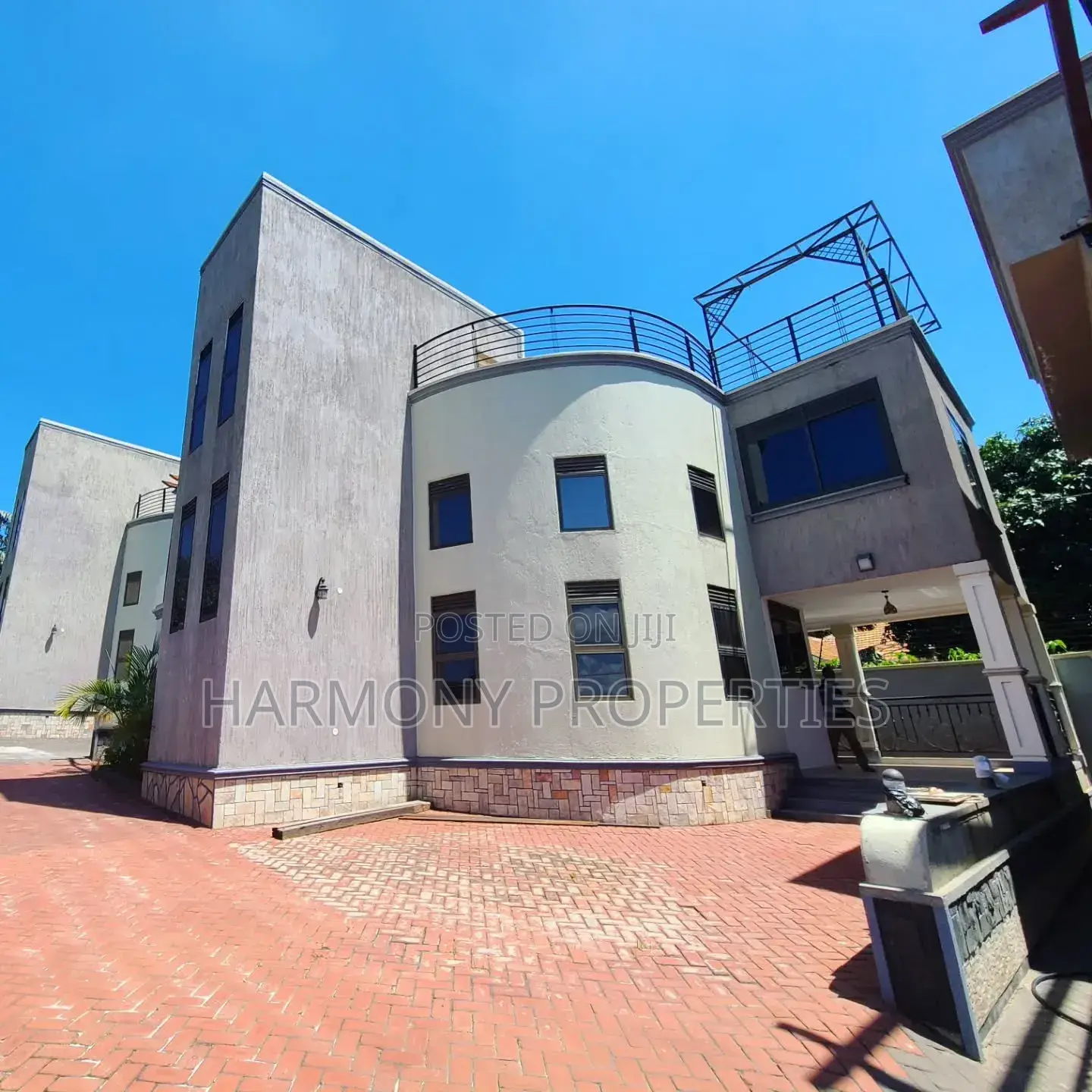 4bdrm Villa in Buziga, Central Division for rent in Central Division