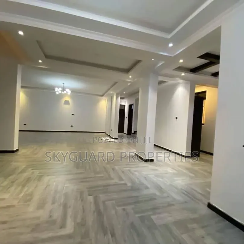 6bdrm Mansion in Munyonyo, Central Division for rent in Central Division